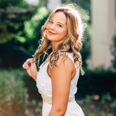 tessaheadshot